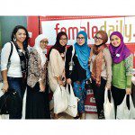 Emak Blogger At Project