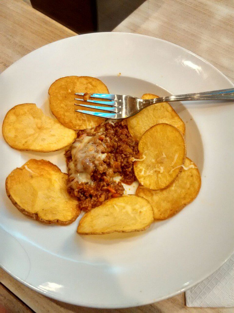 The Food Quarter - Sliced Potato Bolognaise