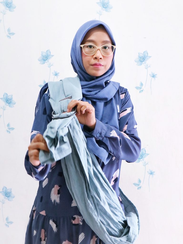 Cara Memasang Kain Pada Sling Tweeling & Co
