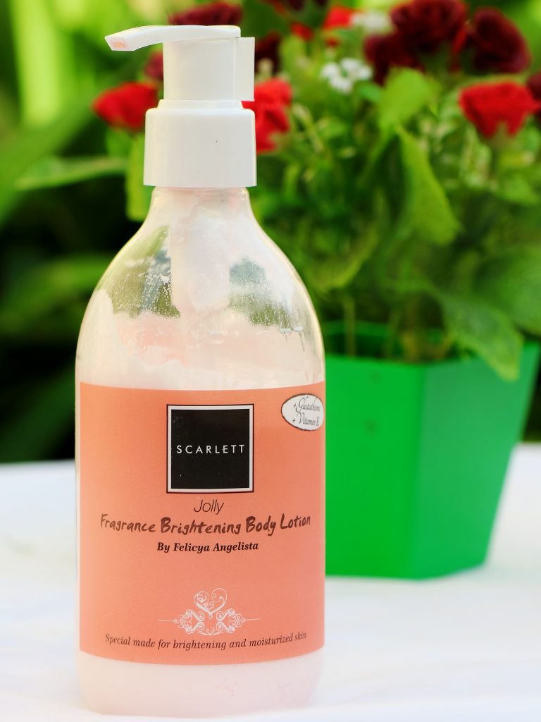 Scarlett Whitening Body Care: Body Lotion