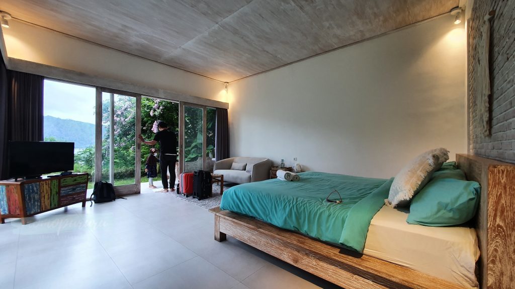 Kamar Pojok Volcano Terrace Bali