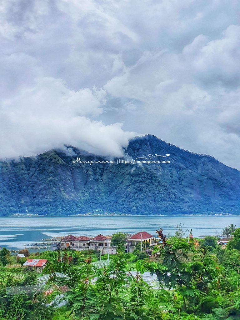 Pemandangan Danau Batur