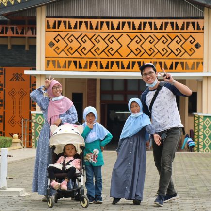 Stroller Selalu dibawa Saat Roadtrip