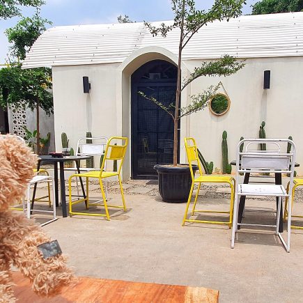 Gedung Utama Waroeng Noesantara