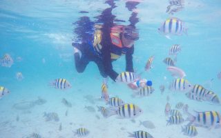Snorkeling Anak di Gili Nanggu Lombok
