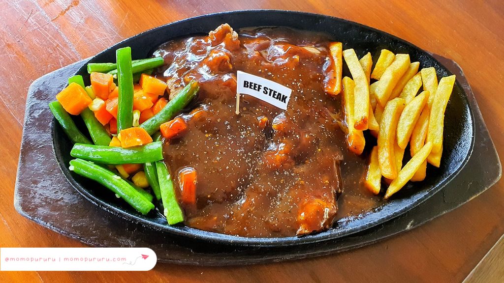 Beef Steak di Majapahit Food Center