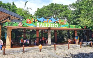 Pintu Masuk Bali Zoo