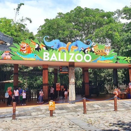 Pintu Masuk Bali Zoo