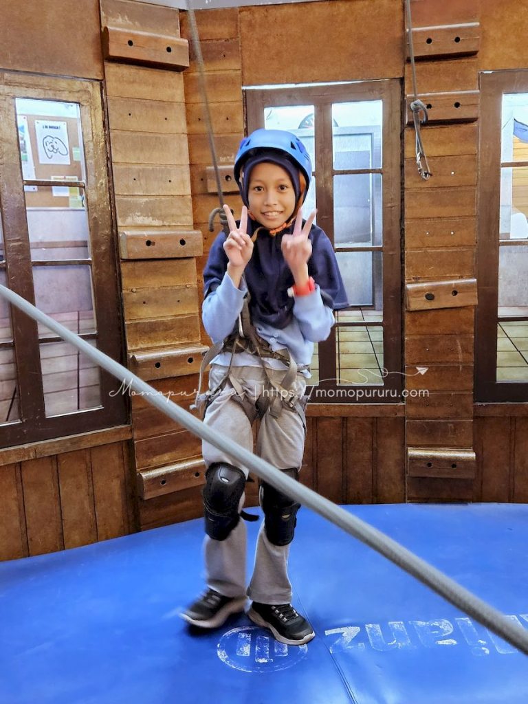 Wall Climbing Kidzania