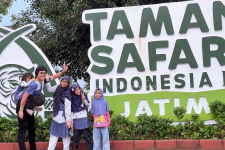 Berlibur ke Taman Safari Prigen