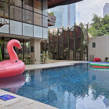 Kolam renang jungle tree by minitopia