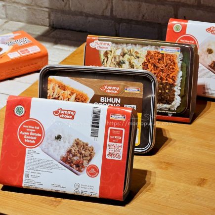 Ayam betutu sambal matah indomaret