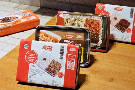 Ayam betutu sambal matah indomaret