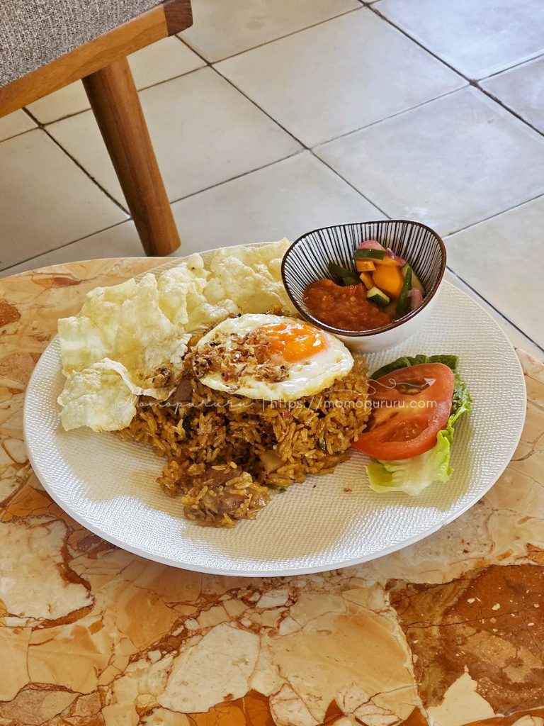 Nasi goreng little talk