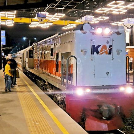 Commuter line Bandung