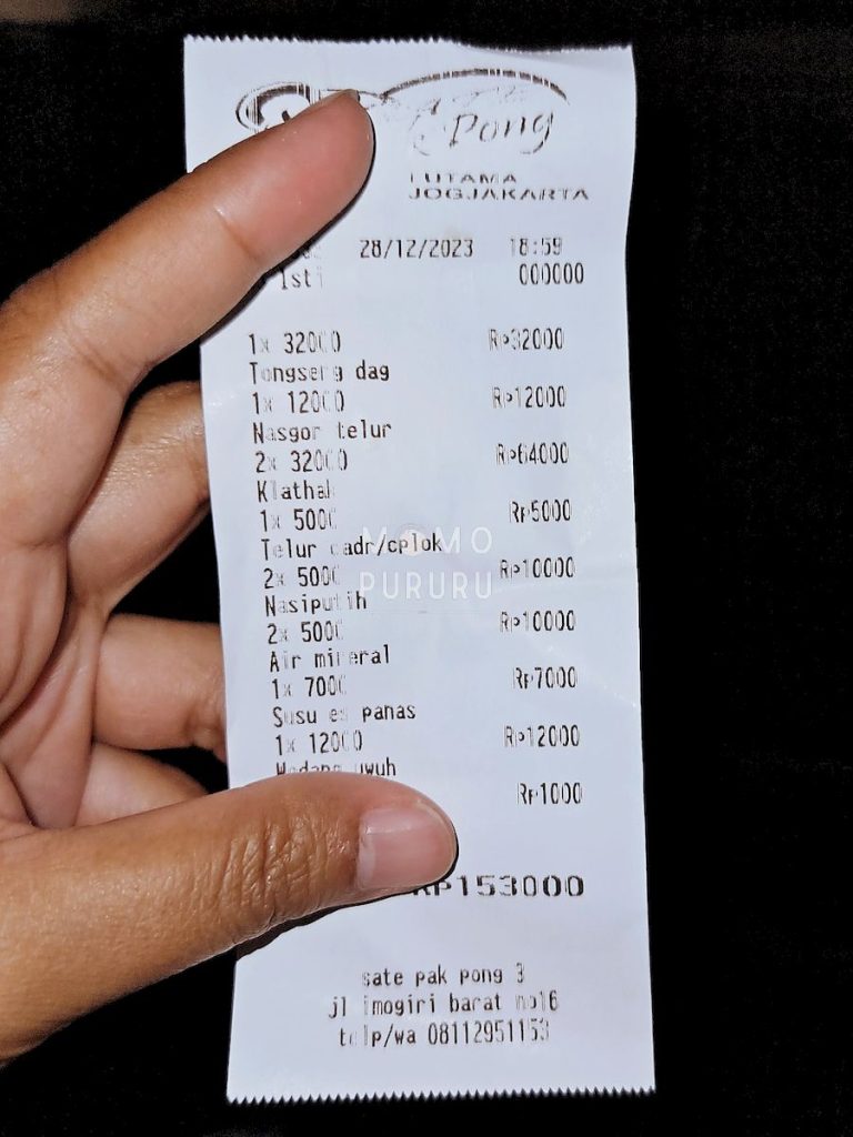 Total harga makan di Sate Klathak Pak Pong