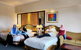 Menginap di hotel Sunlake Jakarta Utara