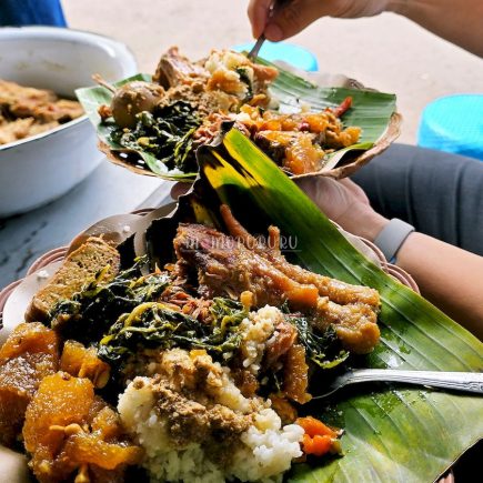dua gudeg mbok Lindu