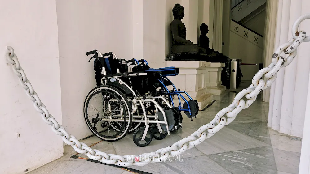 Kursi roda yang bisa dipinjam