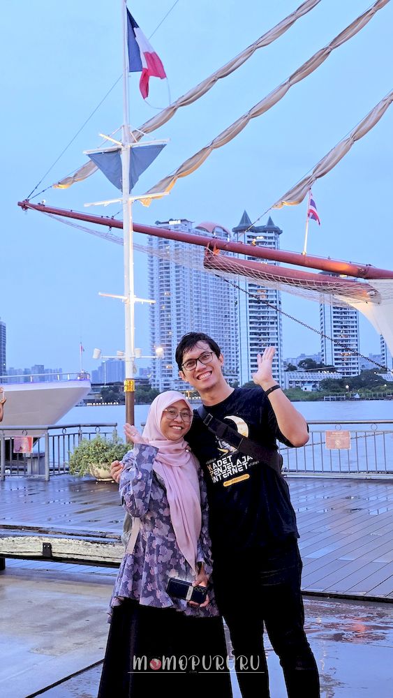 Sebelum naik river cruise