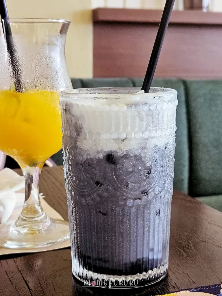 Charcoal Milk Ice
