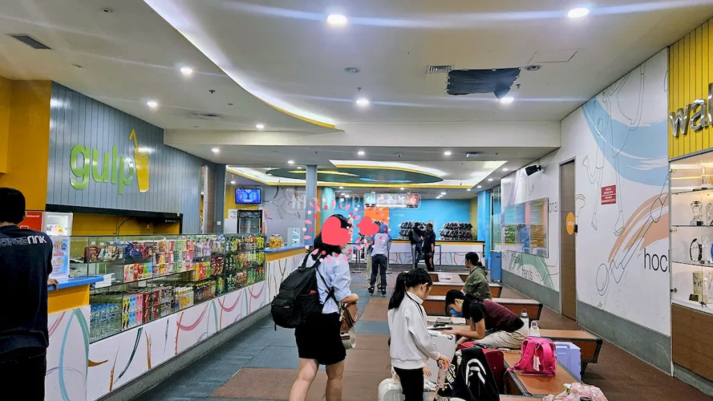 Area Sky Rink Mall Taman Anggrek