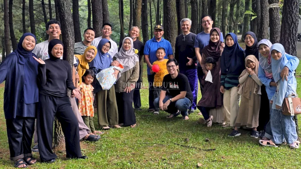 Keluarga mertua dan besannya