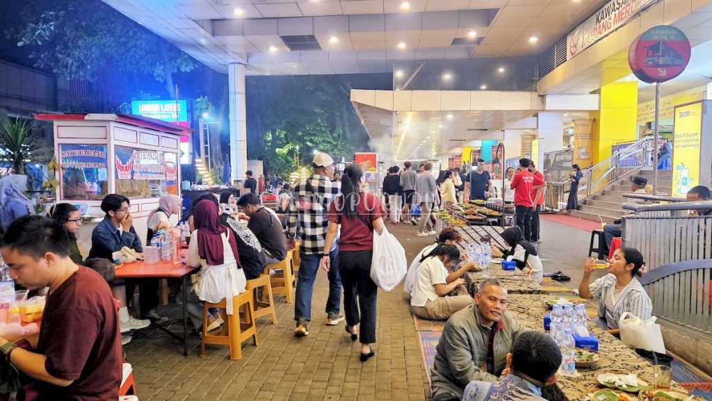 Kuliner Malam Blok M