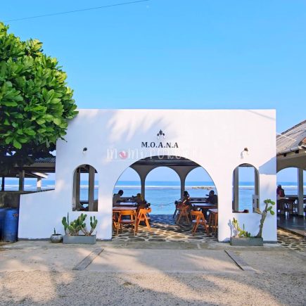 Moana Cafe
